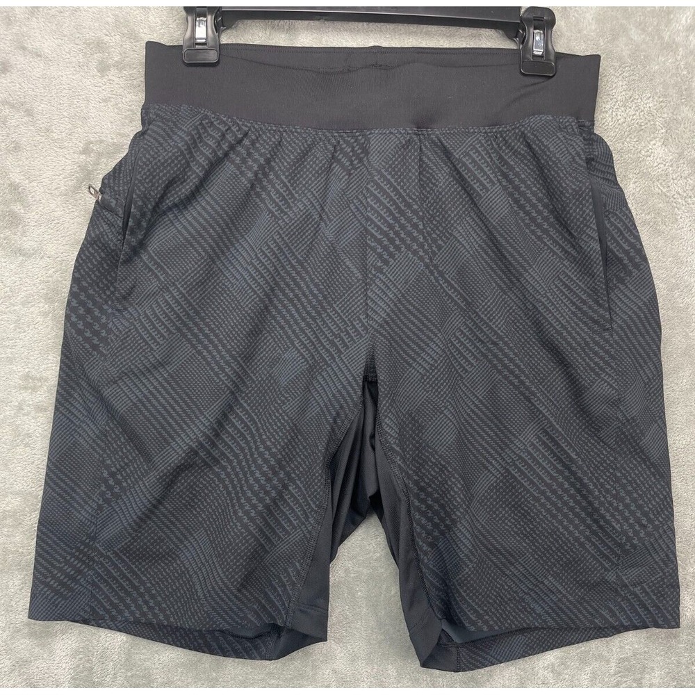 Lululemon Men's T.H.E. Short Black‎ Geometric Sz M 9" Inseam Lined Drawstring